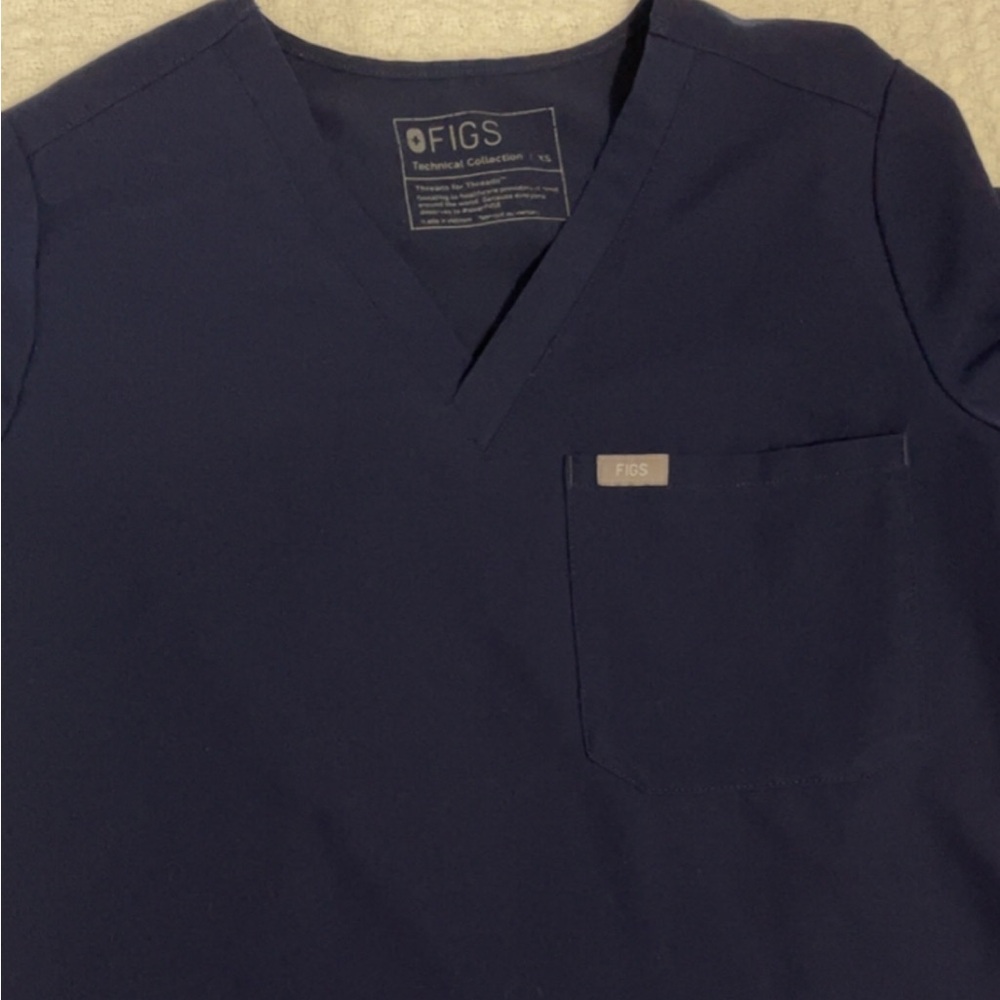 Figs Navy Blue V-Neck Scrub Top